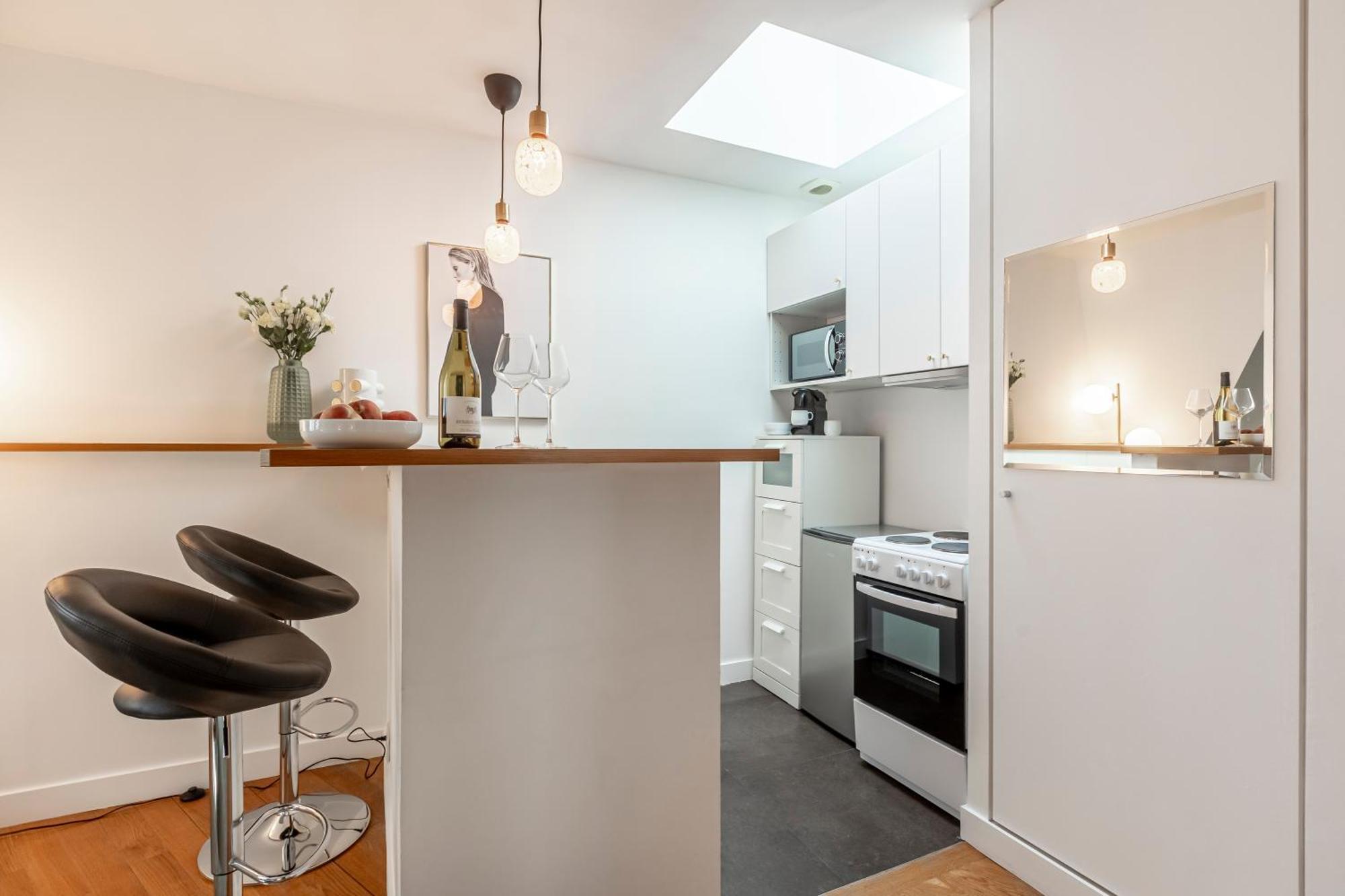 Sweett - Avenue Hoche Parijs